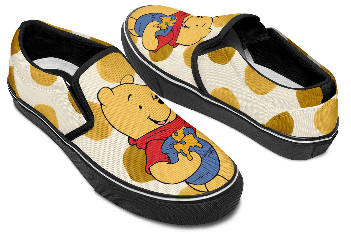 Winnie the Pooh Pooh (2D) Slip Ons